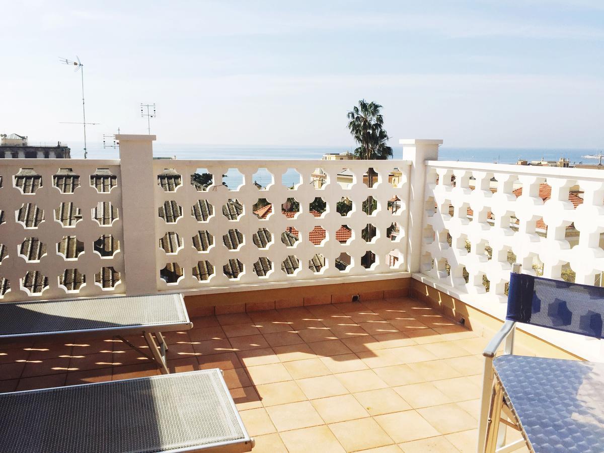 Hotel Ines Varazze Kültér fotó